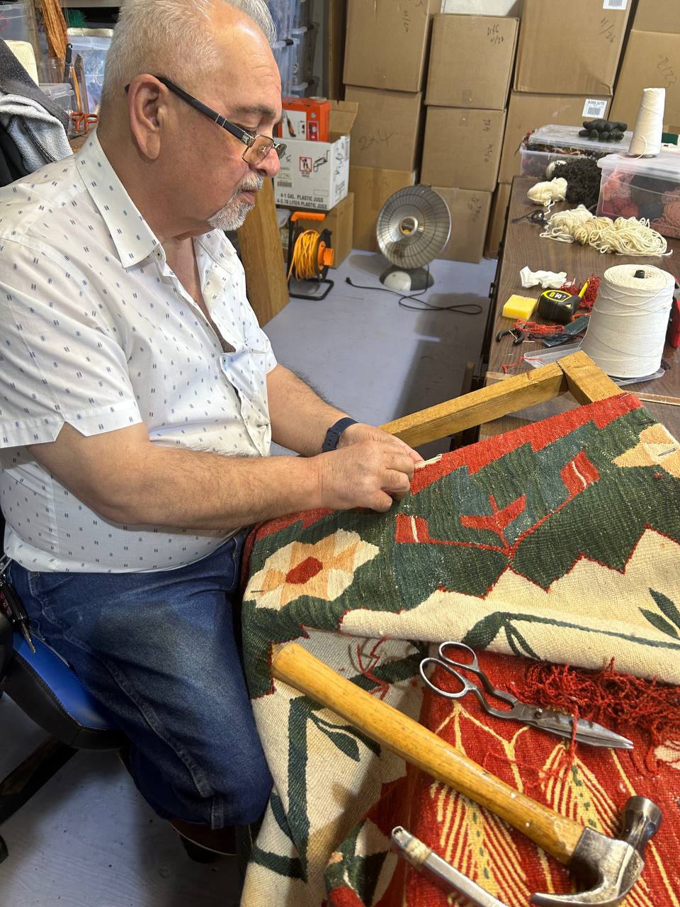 carpet-cleaning-restoring-beauty-persian-rugs